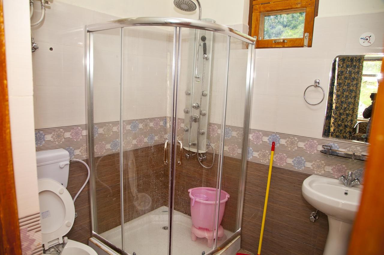 דרמסאלה Hotel Shivalay מראה חיצוני תמונה
